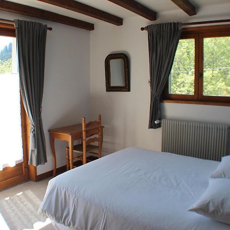 Hotel Le Taconet Le Praz de Lys Habitación foto